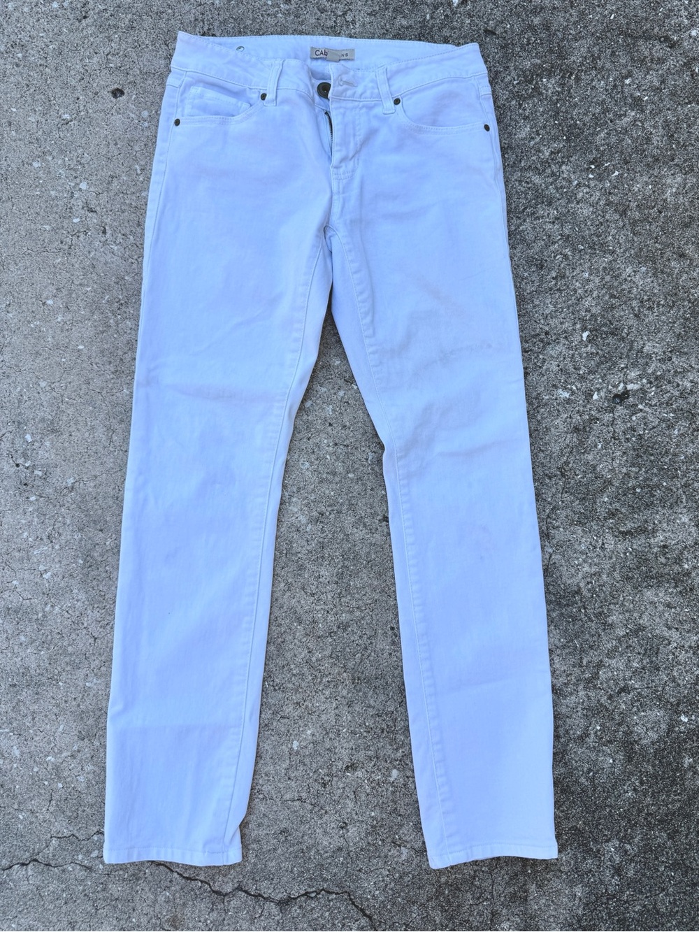 CAbi Jeans Womens Size 2 White Stretch Slim Denim Pants Style 753R